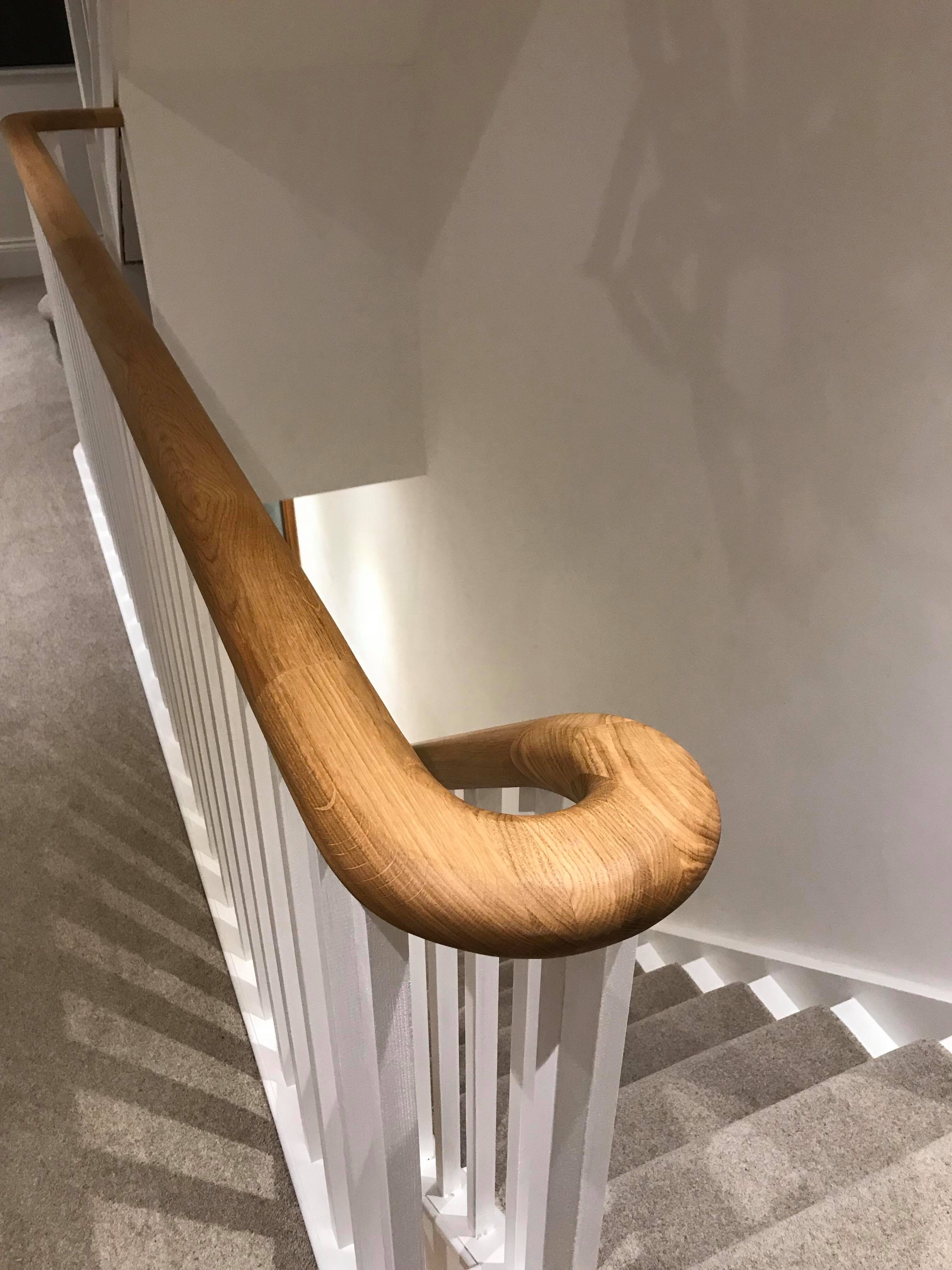 oak/painted spindles